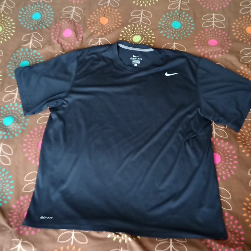 XL Nike DRI-FIT t-shirt